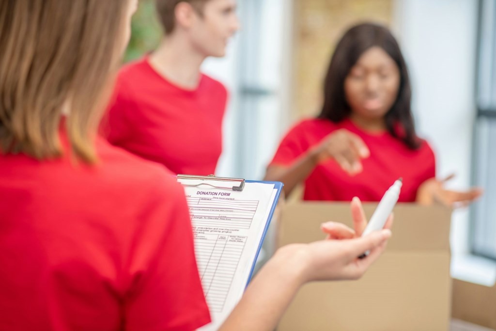 what is peer to peer fundraising